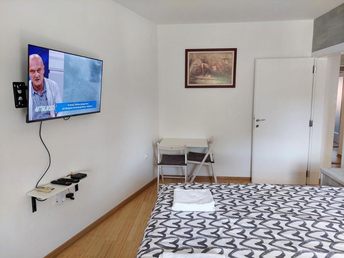 City Passage Apartments- Rooms Νόβι Σαντ Εξωτερικό φωτογραφία