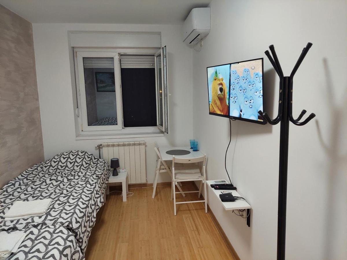 City Passage Apartments- Rooms Νόβι Σαντ Εξωτερικό φωτογραφία