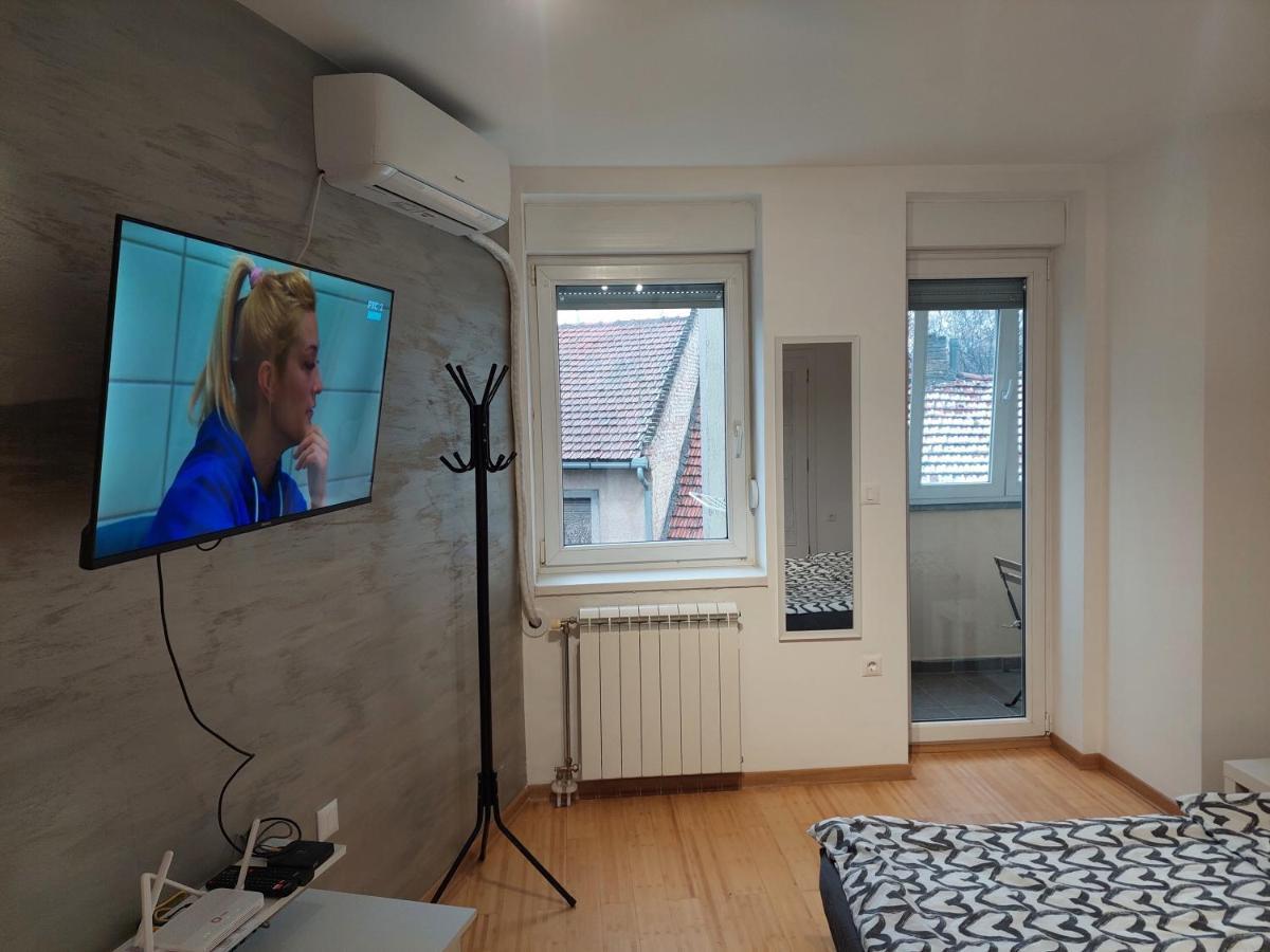 City Passage Apartments- Rooms Νόβι Σαντ Εξωτερικό φωτογραφία