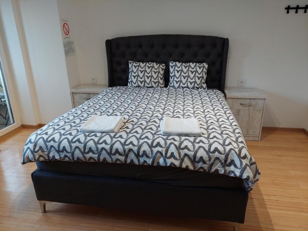 City Passage Apartments- Rooms Νόβι Σαντ Εξωτερικό φωτογραφία