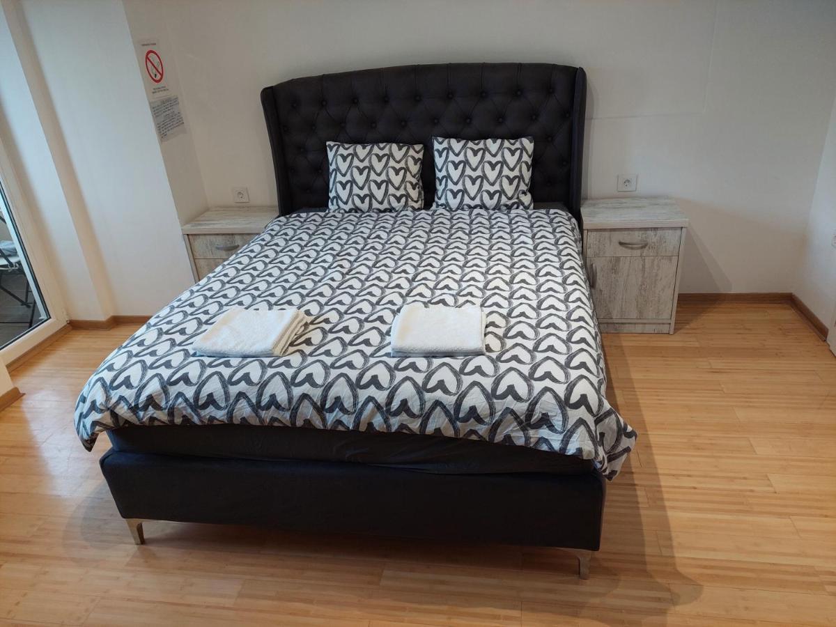City Passage Apartments- Rooms Νόβι Σαντ Εξωτερικό φωτογραφία